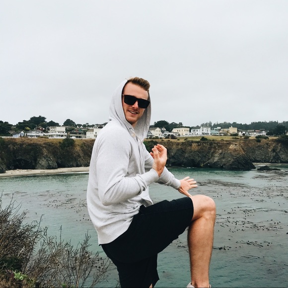 Meet your Posher, Kevin - Picture 1 of 1